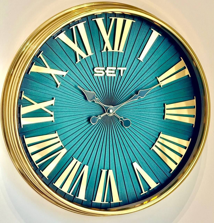 ساعت دیواری از برند ست x700